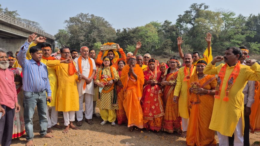 कुसुमकियारी में सात दिवसीय रूद्र चण्डी महायज्ञ जलयात्रा के साथ प्रारंभ हुआ