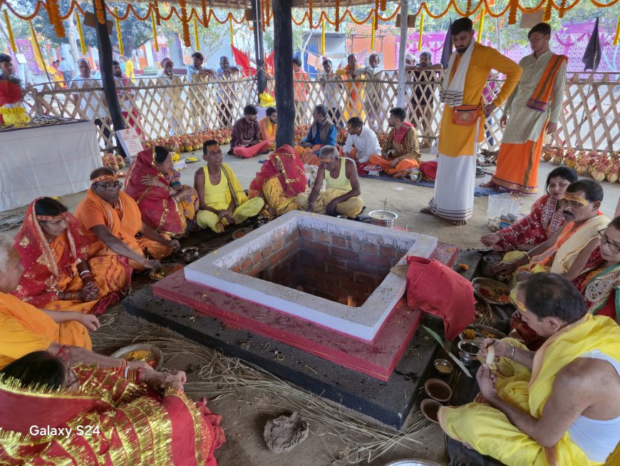 कुसुमकियारी में सात दिवसीय रूद्र चण्डी महायज्ञ जलयात्रा के साथ प्रारंभ हुआ